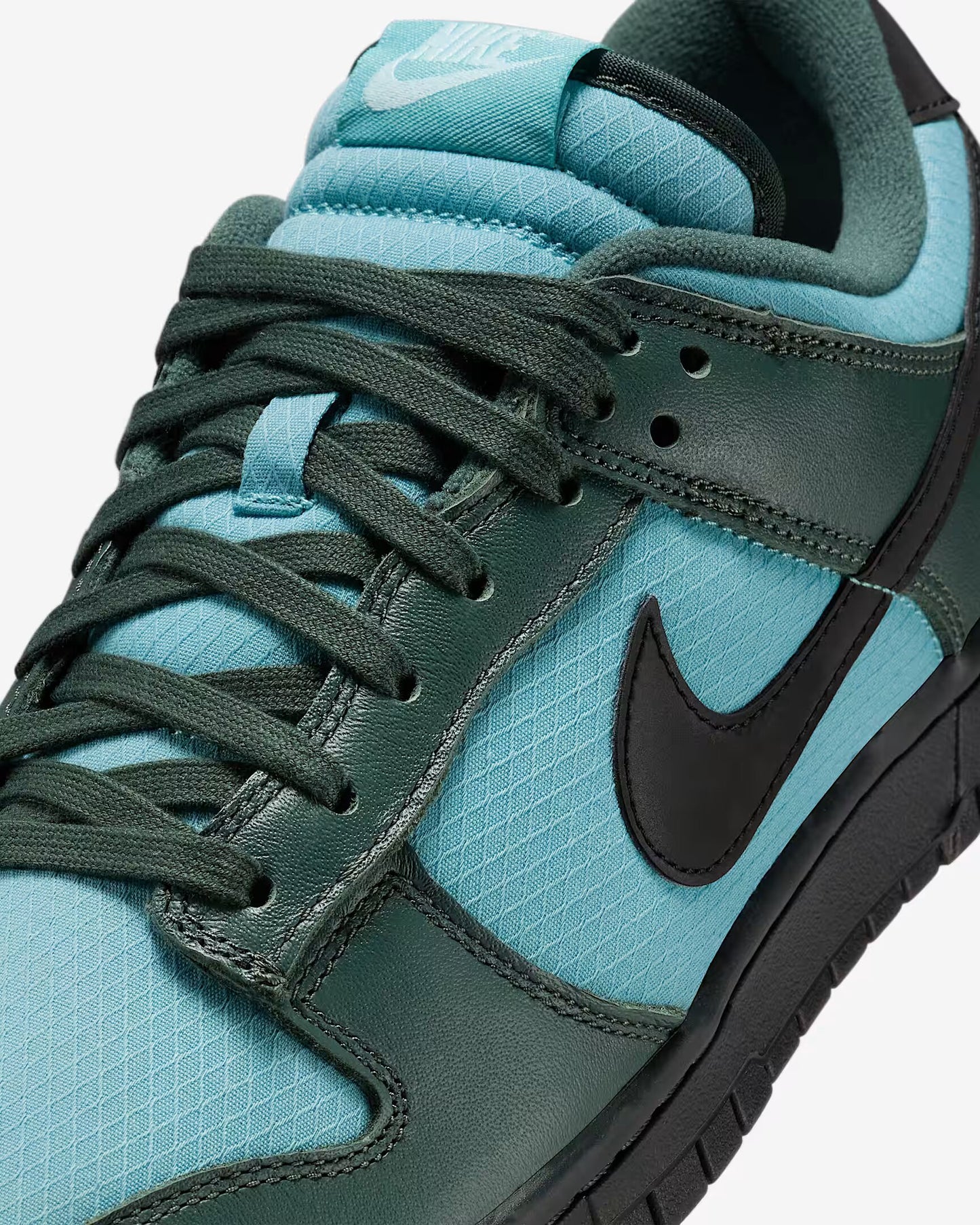 Nike Dunk Low Retro SE